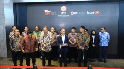 OJK Tegaskan Komitmen Perkuat Transparansi dan Integritas Pasar Modal Indonesia 