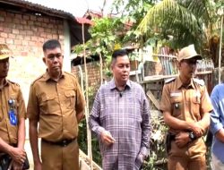 Respon Keluhan Warga, KFA Tinjau Pengerjaan Pelebaran Drainase di Solok Sipin