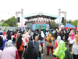 Yamaha Karnaval Gear Ultima di Jambi Selatan Berlangsung Meriah, Ratusan Warga Antusias Hadiri Event Akbar